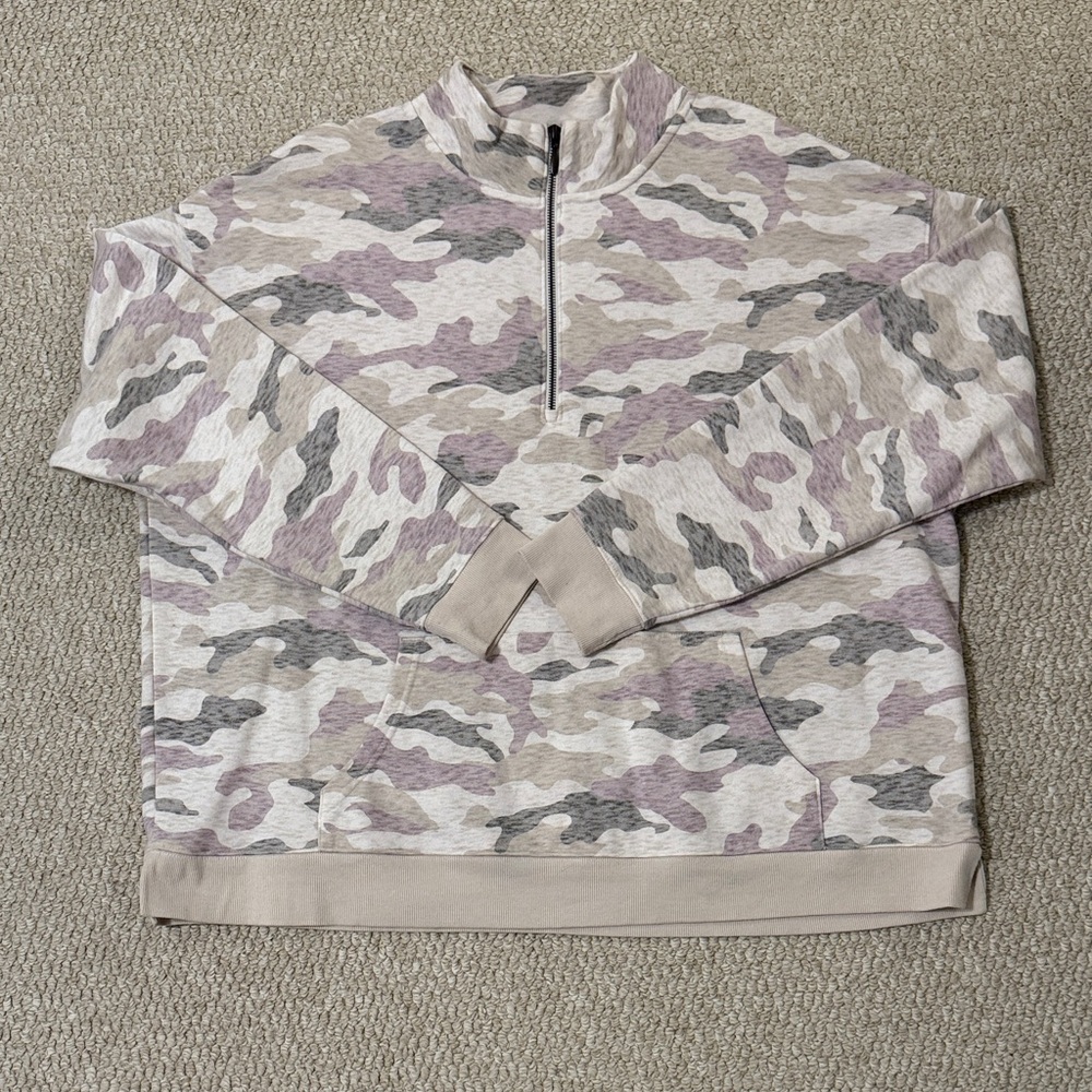 Old Navy Women’s Half-Zip Camouflage Pullover
